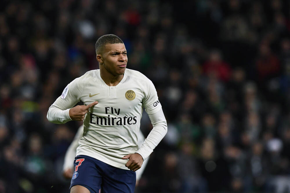 面板大厂群创夺 SpaceX 封装订单！现阶段FOPLP产能满载